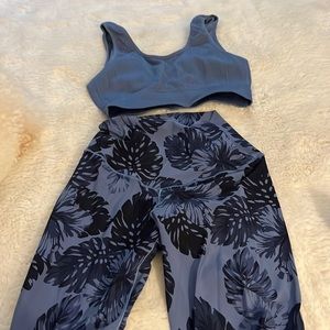 Aerie workout set size small